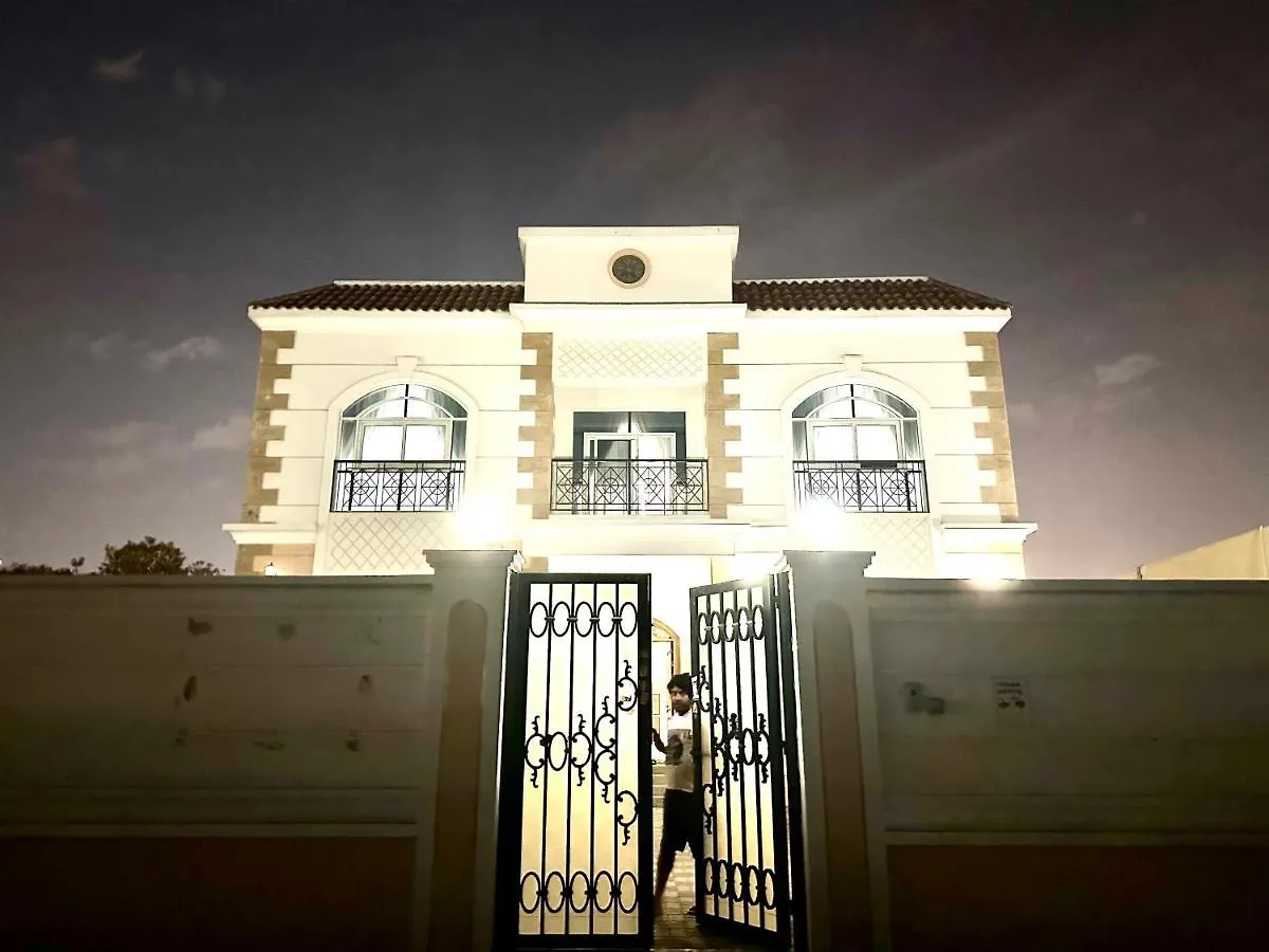Royal Villa Al Rashidia Dubai